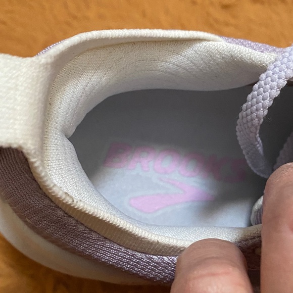 Brooks Women's Light Purple Sneakers - Picture 3 of 15